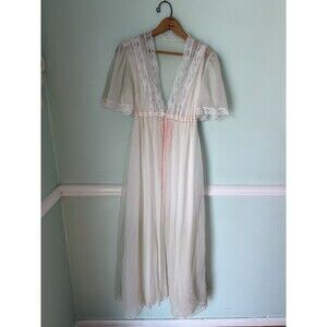 VINTAGE DREAM AWAY WHITE with PINK SIZE MEDIUM NIGHTGOWN ROBE SET  4190  #11139